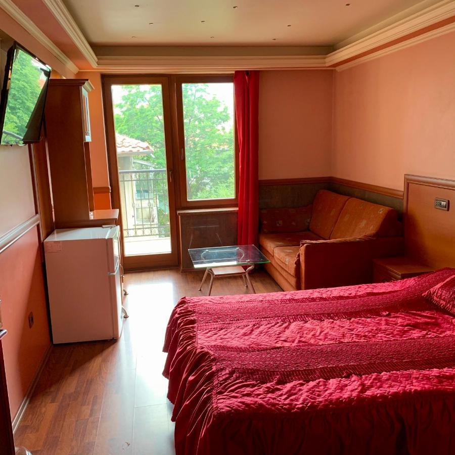 Hotel California Sofia
